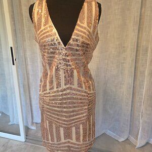 ✨ Showstopper Rose Gold Sequin Mini Dress - Art Deco Geometric Pattern ✨
